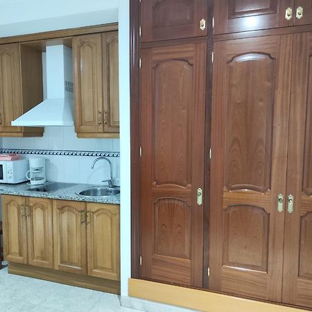 Apartamentos Leonor Carihuela Torremolinos Ngoại thất bức ảnh