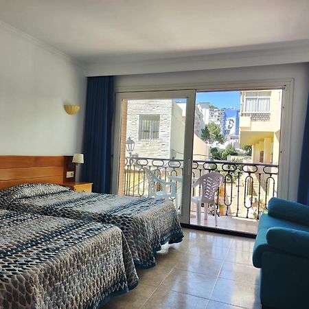 Apartamentos Leonor Carihuela Torremolinos Ngoại thất bức ảnh