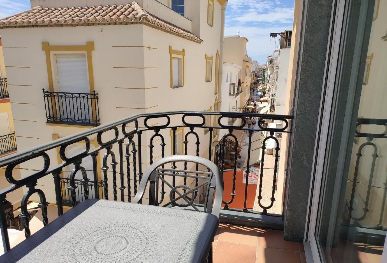 Apartamentos Leonor Carihuela Torremolinos Ngoại thất bức ảnh